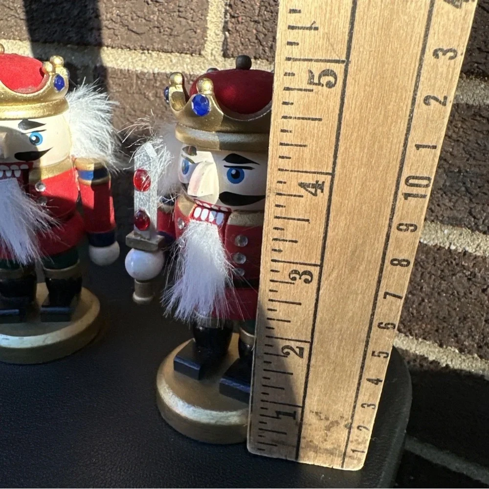 King Nutcracker Mini Pair